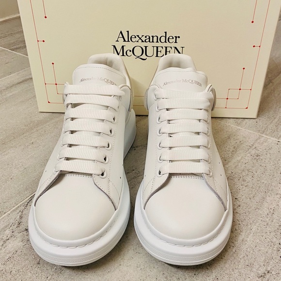 Alexander McQueen Sneakers ContrastHeel SZ42US 9.5 - Picture 2 of 10